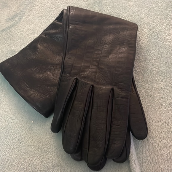 Italian Beautiful Long Black leather gloves , nice warm Cashmere inside - Picture 8 of 8